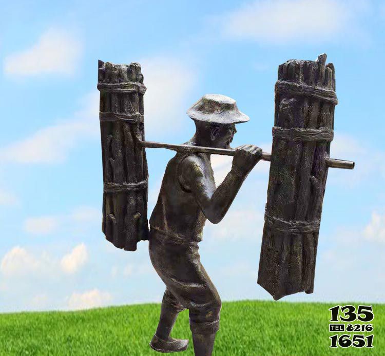 老人雕塑-古代銅雕鄉村挑柴的老人雕塑、 老人雕塑-古代銅雕鄉村挑柴的老人雕塑、高清圖片