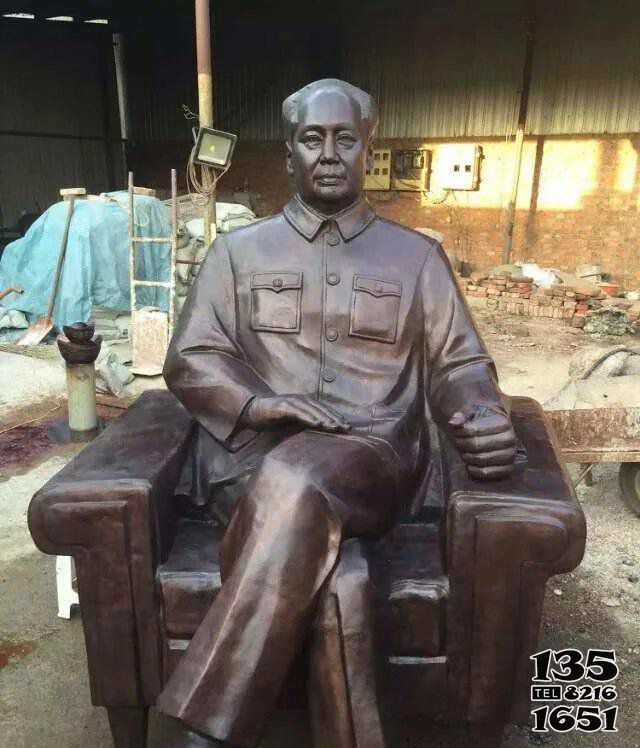 毛澤東雕塑-公園景區銅雕坐著的毛主席毛澤東雕塑 毛澤東雕塑-公園景區銅雕坐著的毛主席毛澤東雕塑高清圖片