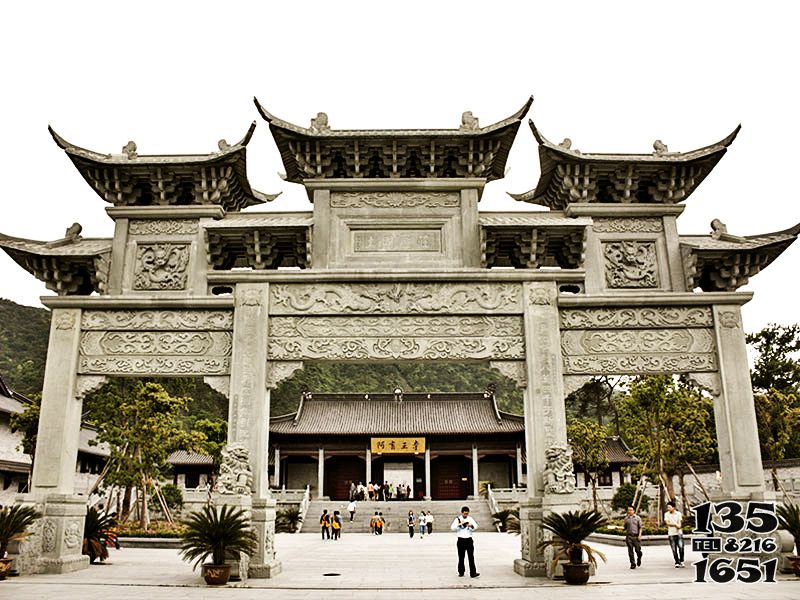 牌坊雕塑-園林景區(qū)阿育王寺廟仿古建筑斗拱石雕牌坊 牌坊雕塑-園林景區(qū)阿育王寺廟仿古建筑斗拱石雕牌坊高清圖片