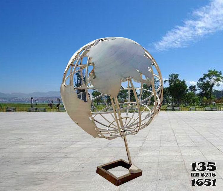 地球儀雕塑-公園創意不銹鋼鏡面地球儀雕塑 地球儀雕塑-公園創意不銹鋼鏡面地球儀雕塑高清圖片