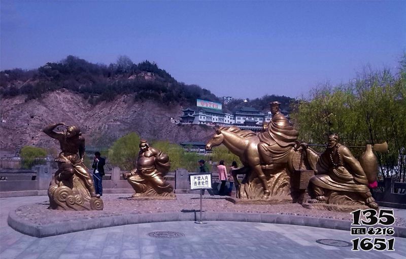 西游記人物雕塑-公園廣場擺放唐僧師徒小品玻璃鋼仿銅雕塑 西游記人物雕塑-公園廣場擺放唐僧師徒小品玻璃鋼仿銅雕塑高清圖片