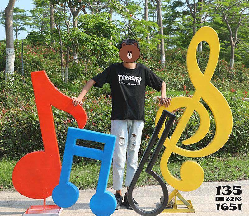 音符雕塑-四個(gè)可以站立的不銹鋼音符雕塑 音符雕塑-四個(gè)可以站立的不銹鋼音符雕塑高清圖片