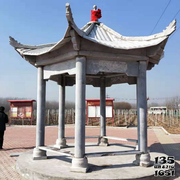 涼亭雕塑-景區廣場擺放青石簡易六角休息涼亭雕塑 涼亭雕塑-景區廣場擺放青石簡易六角休息涼亭雕塑高清圖片