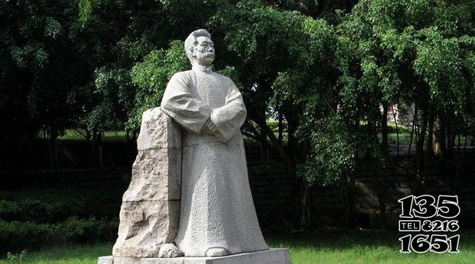 魯迅雕塑-公園廣場大理石石雕近代名人魯迅雕塑 魯迅雕塑-公園廣場大理石石雕近代名人魯迅雕塑高清圖片