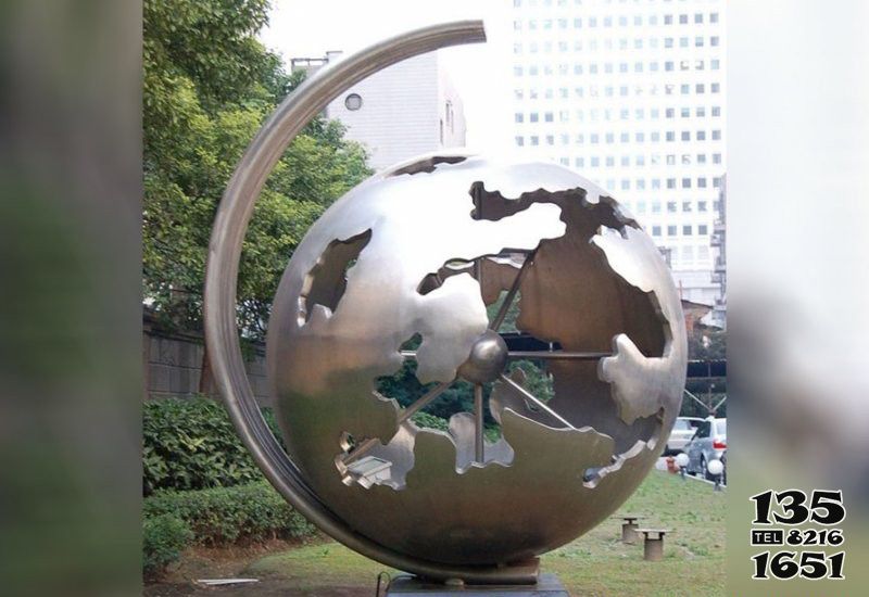 地球儀雕塑-公園廣場創意抽象藝術鏡面不銹鋼地球儀雕塑 地球儀雕塑-公園廣場創意抽象藝術鏡面不銹鋼地球儀雕塑高清圖片