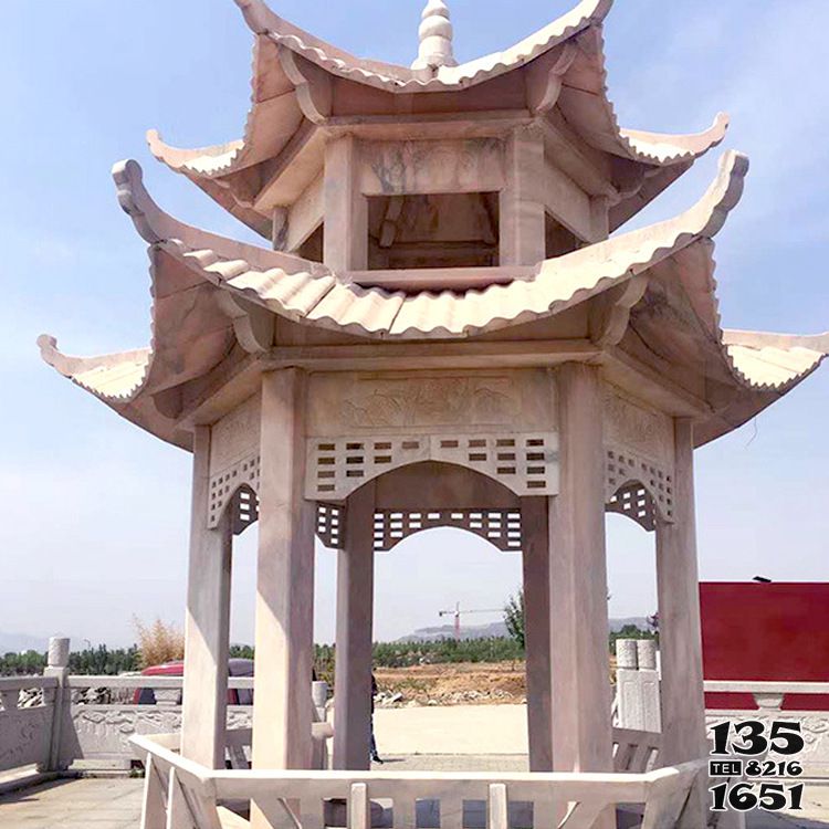 涼亭雕塑-景區(qū)湖邊晚霞紅雙層鏤空休息涼亭雕塑 涼亭雕塑-景區(qū)湖邊晚霞紅雙層鏤空休息涼亭雕塑高清圖片