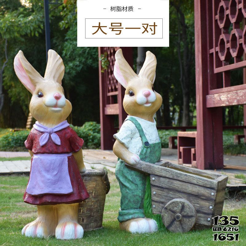 兔子雕塑-庭院兩只大號樹脂彩繪兔子雕塑 兔子雕塑-庭院兩只大號樹脂彩繪兔子雕塑高清圖片