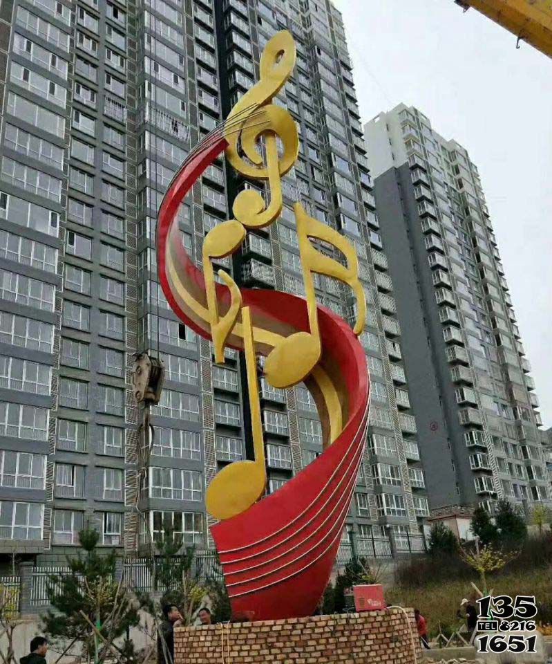 音符雕塑-商業(yè)街廣場擺放大型不銹鋼音符雕塑 音符雕塑-商業(yè)街廣場擺放大型不銹鋼音符雕塑高清圖片