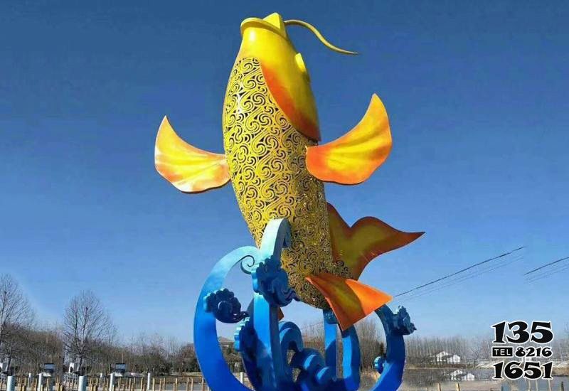 鯉魚雕塑-廣場擺放的玻璃鋼彩繪鯉魚雕塑 鯉魚雕塑-廣場擺放的玻璃鋼彩繪鯉魚雕塑高清圖片