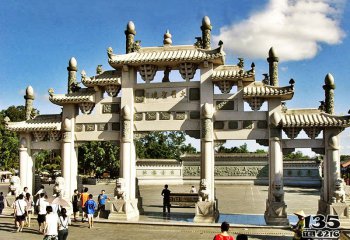牌坊雕塑-景區園林花崗巖五門仿古建筑斗拱石雕牌坊
