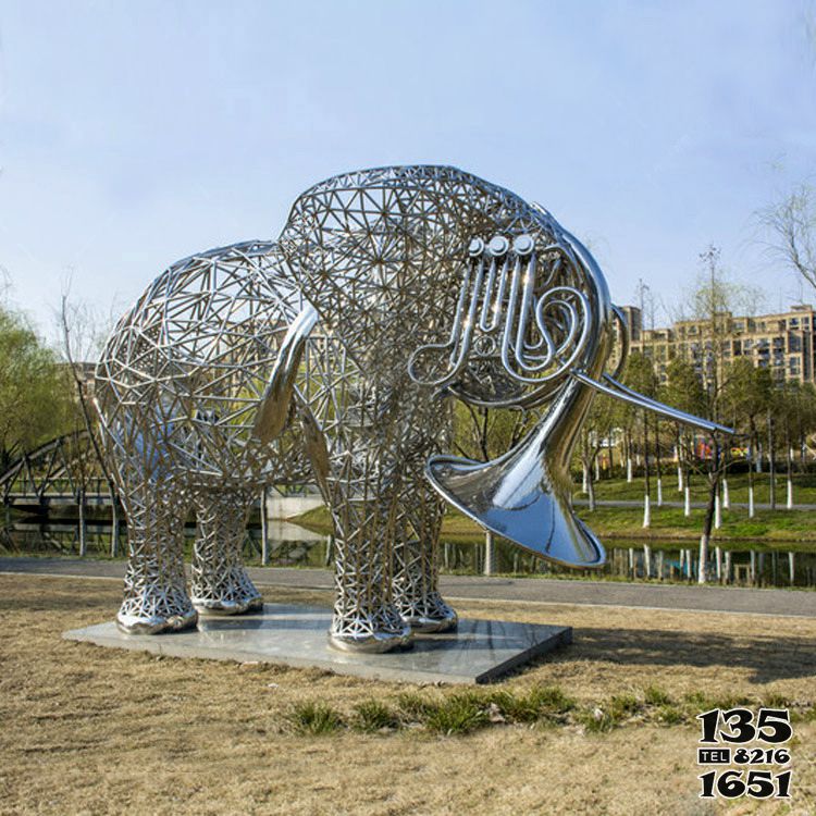 大象雕塑-公園不銹鋼鏤空創意戶外大型大象雕塑 大象雕塑-公園不銹鋼鏤空創意戶外大型大象雕塑高清圖片