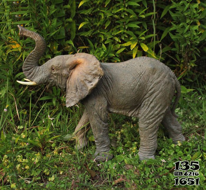 大象雕塑-戶外草坪玻璃鋼仿真動物大象雕塑 大象雕塑-戶外草坪玻璃鋼仿真動物大象雕塑高清圖片