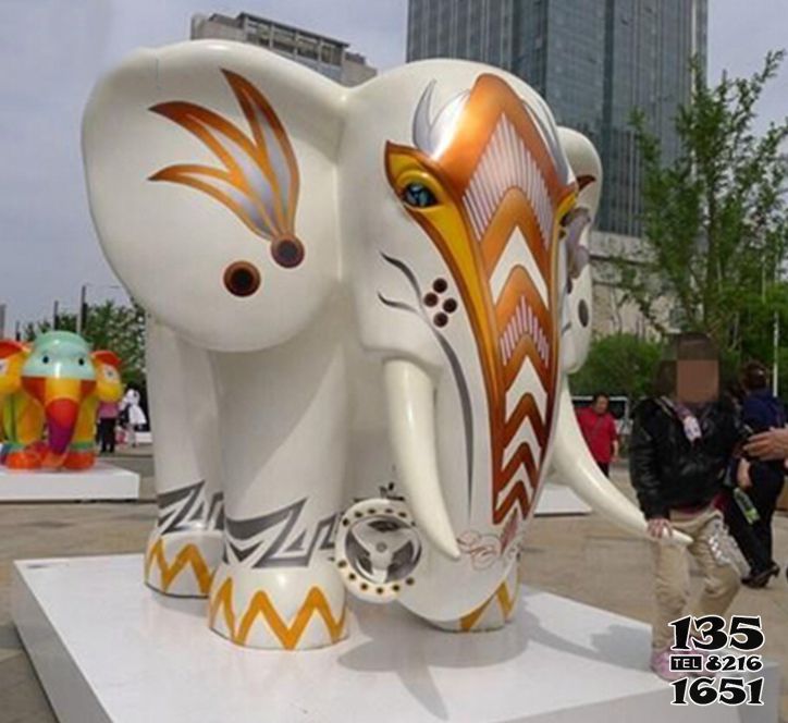大象雕塑-景區廣場創意玻璃鋼彩繪大型戶外景觀大象雕塑 大象雕塑-景區廣場創意玻璃鋼彩繪大型戶外景觀大象雕塑高清圖片