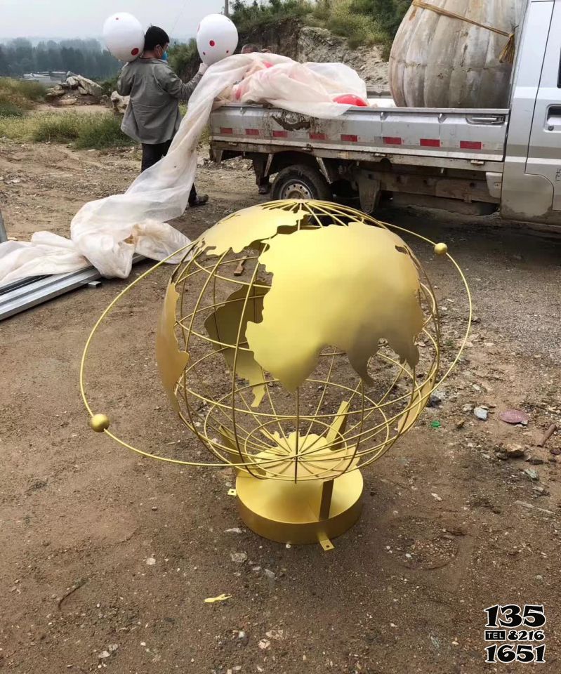 地球儀雕塑-室內戶外創意鏤空不銹鋼抽象地球儀雕塑 地球儀雕塑-室內戶外創意鏤空不銹鋼抽象地球儀雕塑高清圖片