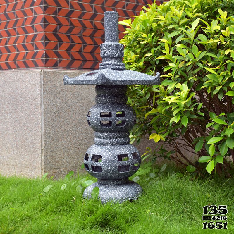 燈籠雕塑-石燈太陽能擺件仿真石雕落地燈裝飾戶外日式庭院草坪園林微景觀燈 燈籠雕塑-石燈太陽能擺件仿真石雕落地燈裝飾戶外日式庭院草坪園林微景觀燈高清圖片