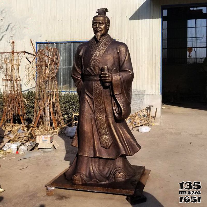 劉徹雕塑-學院廣場西漢武帝劉徹玻璃鋼仿銅雕塑 劉徹雕塑-學院廣場西漢武帝劉徹玻璃鋼仿銅雕塑高清圖片
