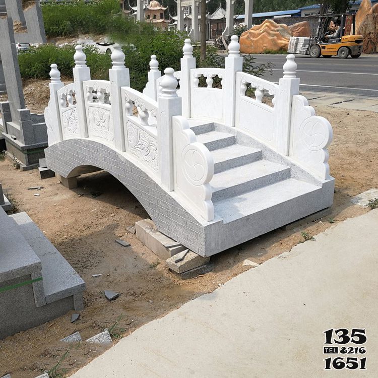 石橋雕塑-園林庭院大理石雕小橋擺件景觀雕塑 石橋雕塑-園林庭院大理石雕小橋擺件景觀雕塑高清圖片