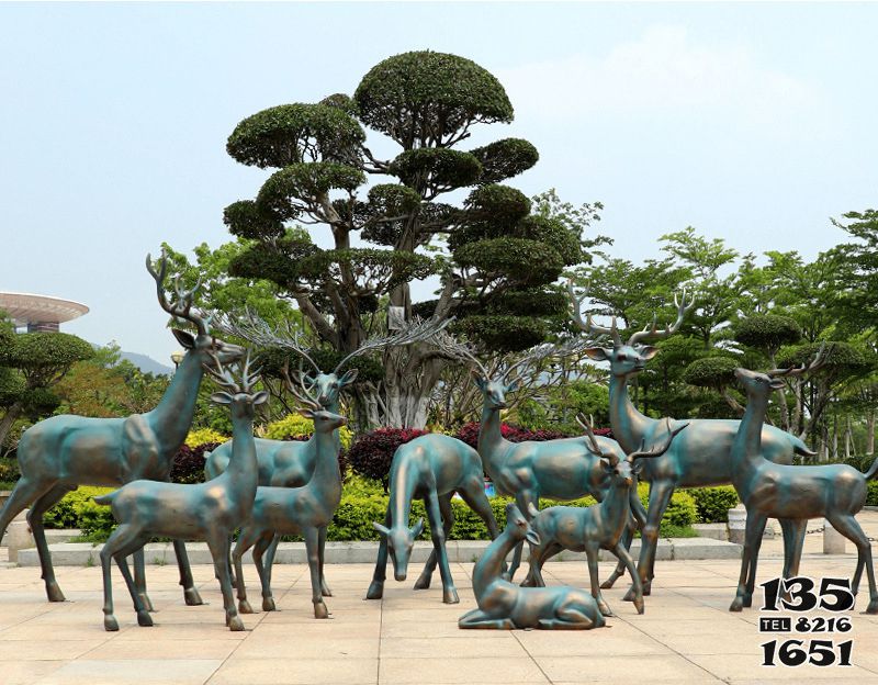 鹿雕塑-公園景區創意一群玻璃鋼彩繪鹿雕塑 鹿雕塑-公園景區創意一群玻璃鋼彩繪鹿雕塑高清圖片