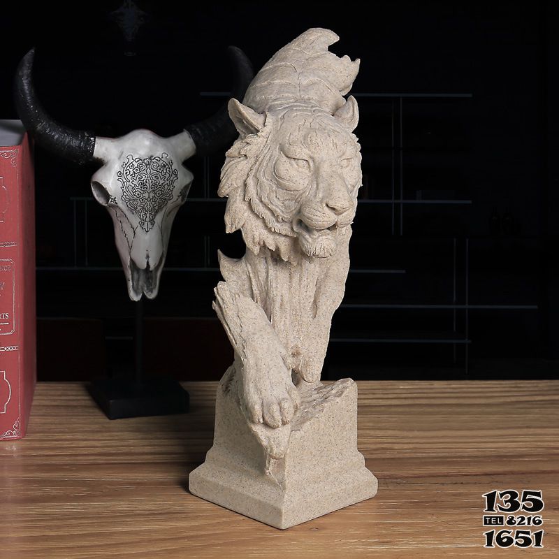 老虎雕塑-行走的大理石石雕景區老虎雕塑 老虎雕塑-行走的大理石石雕景區老虎雕塑高清圖片