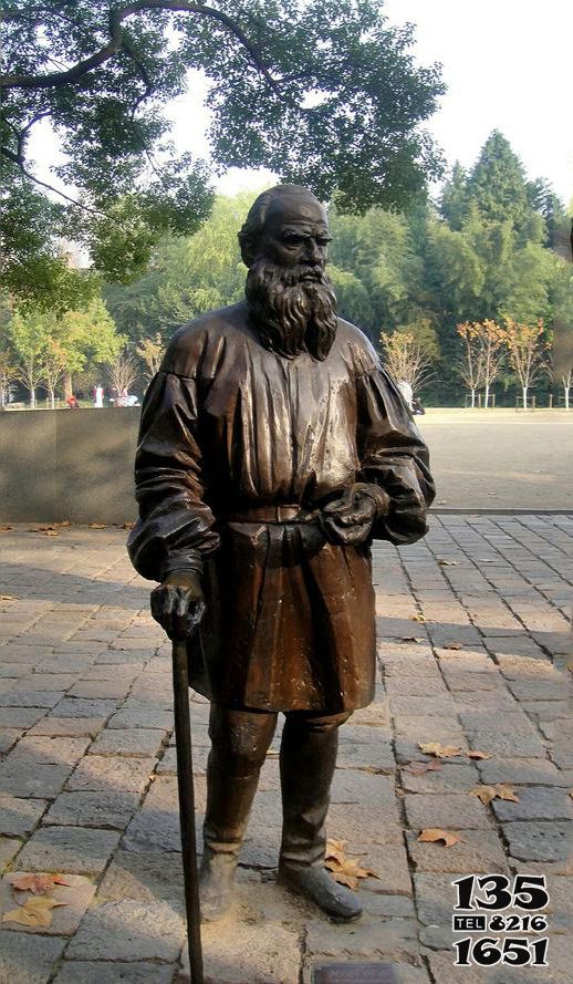 托爾斯泰雕塑-公園景區銅雕《戰爭與和平》作家著名西方文學名人托爾斯雕塑 托爾斯泰雕塑-公園景區銅雕《戰爭與和平》作家著名西方文學名人托爾斯雕塑高清圖片
