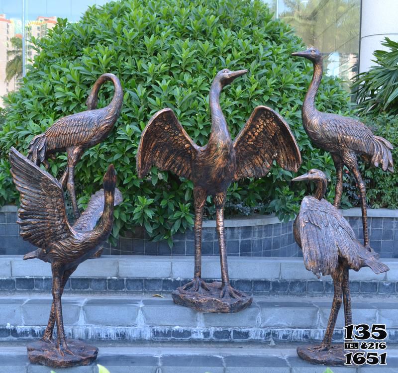 仙鶴雕塑-公園景觀裝飾品擺件不銹鋼仿銅鶴雕塑 仙鶴雕塑-公園景觀裝飾品擺件不銹鋼仿銅鶴雕塑高清圖片