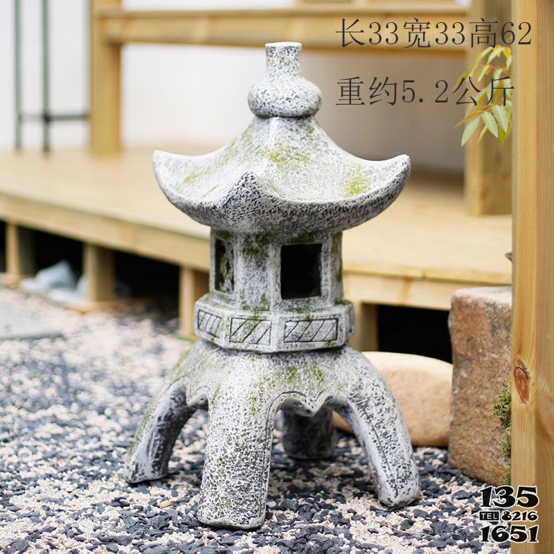 石燈雕塑-民宿庭院擺放中式小型做舊石燈擺件 石燈雕塑-民宿庭院擺放中式小型做舊石燈擺件高清圖片