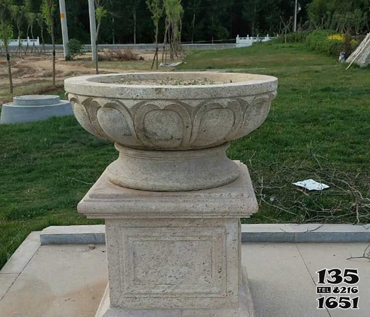 花盆雕塑-大理石石雕公園草坪花盆雕塑 花盆雕塑-大理石石雕公園草坪花盆雕塑高清圖片