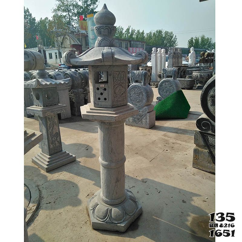 石燈雕塑-園林戶外擺放仿古青石石燈落地燈擺件 石燈雕塑-園林戶外擺放仿古青石石燈落地燈擺件高清圖片