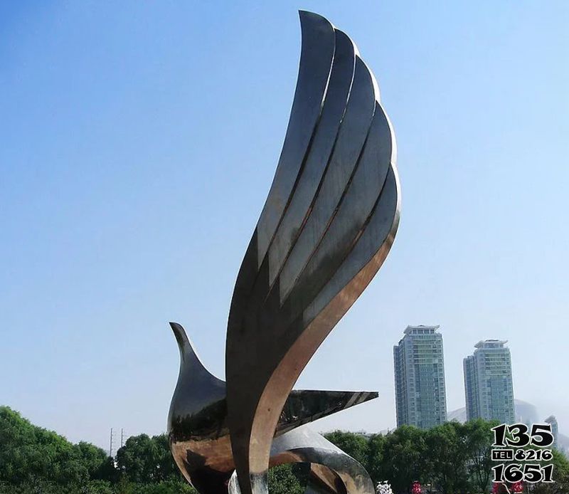 翅膀雕塑-公園廣場不銹鋼鏡面切面工藝裝飾翅膀雕塑 翅膀雕塑-公園廣場不銹鋼鏡面切面工藝裝飾翅膀雕塑高清圖片