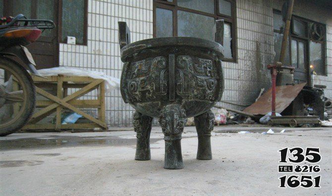 鼎雕塑-古代文物銅鑄寺廟鼎雕塑 鼎雕塑-古代文物銅鑄寺廟鼎雕塑高清圖片