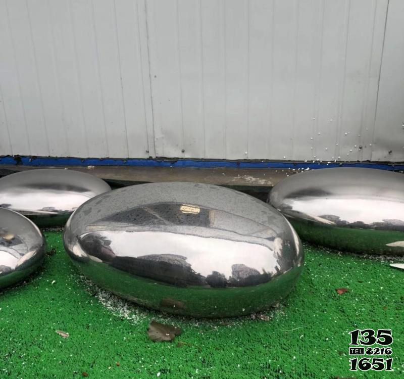 鵝卵石雕塑-鏡面不銹鋼公園廣場創意金屬裝飾品擺件 鵝卵石雕塑-鏡面不銹鋼公園廣場創意金屬裝飾品擺件高清圖片