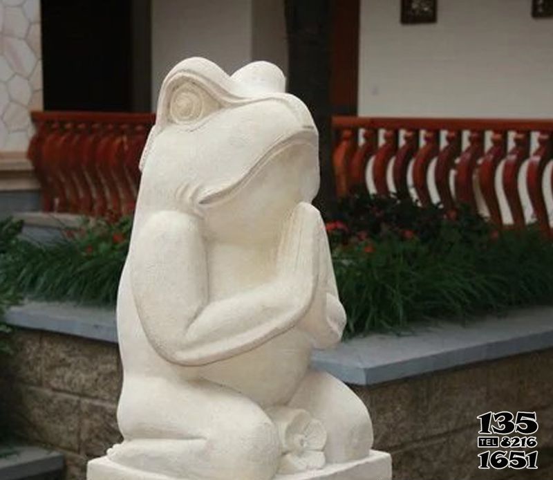 青蛙雕塑-別墅一只石雕抽象青蛙雕塑 青蛙雕塑-別墅一只石雕抽象青蛙雕塑高清圖片