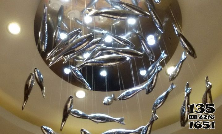 魚雕塑-室內酒店裝飾屋頂懸掛的不銹鋼魚雕塑 魚雕塑-室內酒店裝飾屋頂懸掛的不銹鋼魚雕塑高清圖片