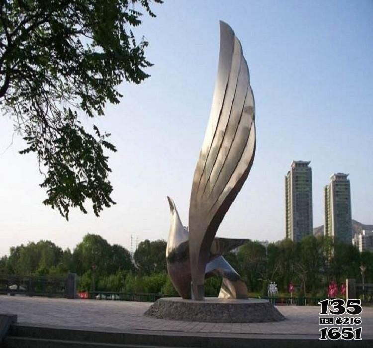 翅膀雕塑-廣場街邊不銹鋼創意切面翅膀雕塑 翅膀雕塑-廣場街邊不銹鋼創意切面翅膀雕塑高清圖片
