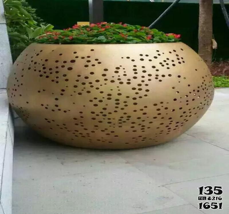 花盆雕塑-不銹鋼創意戶外園林裝飾花盆雕塑 花盆雕塑-不銹鋼創意戶外園林裝飾花盆雕塑高清圖片
