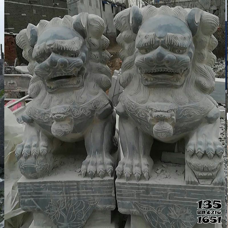 獅子雕塑-庭院大型大理石石雕一對鎮宅的獅子雕塑 獅子雕塑-庭院大型大理石石雕一對鎮宅的獅子雕塑高清圖片