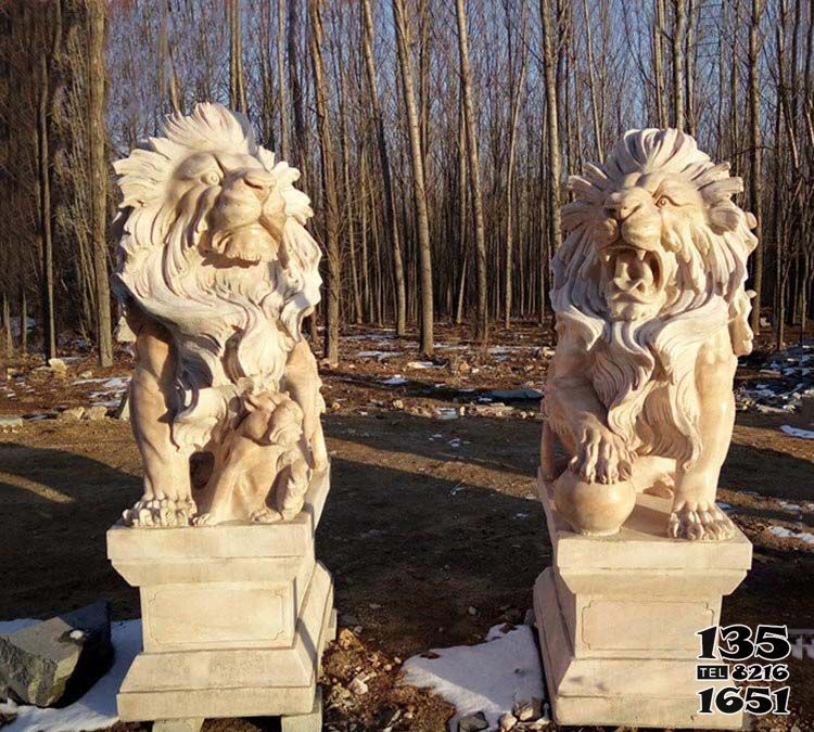 獅子雕塑-戶外大型晚霞紅獅子雕塑 獅子雕塑-戶外大型晚霞紅獅子雕塑高清圖片
