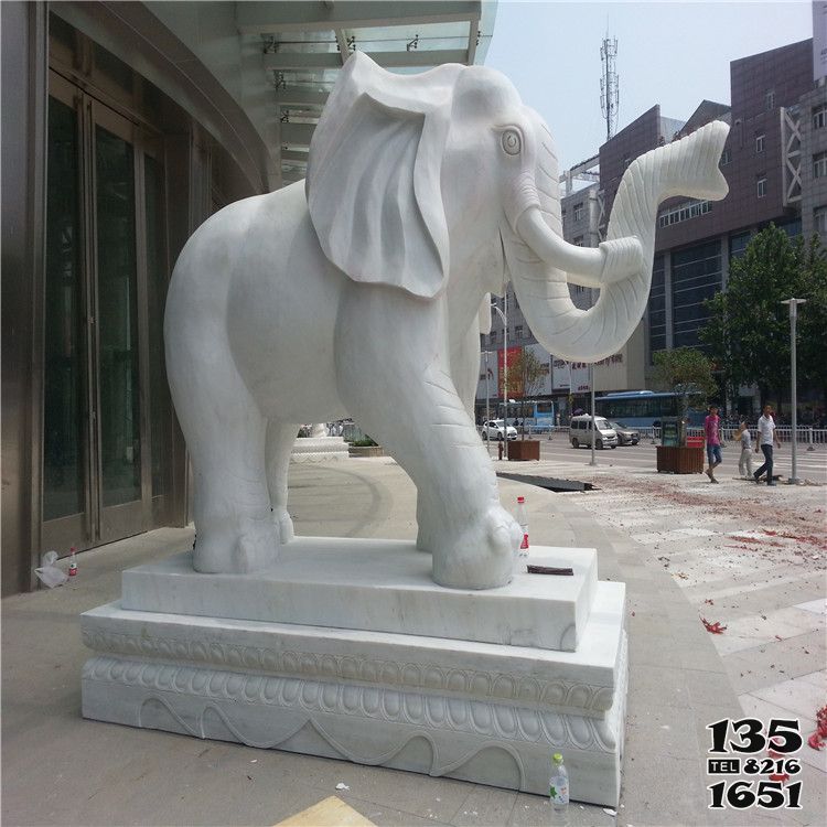 大象雕塑-城市街道大型仿真動(dòng)物漢白玉大象雕塑 大象雕塑-城市街道大型仿真動(dòng)物漢白玉大象雕塑高清圖片
