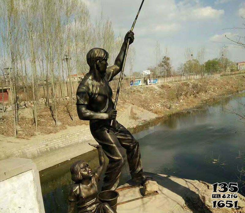 打漁雕塑-釣魚者公園湖邊人物玻璃鋼仿銅雕塑高清圖片