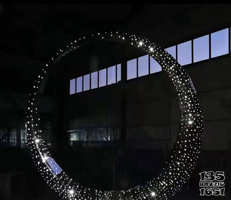 鏤空球雕塑-公園創意抽象夜晚發光照明鏤空球雕塑 鏤空球雕塑-公園創意抽象夜晚發光照明鏤空球雕塑高清圖片