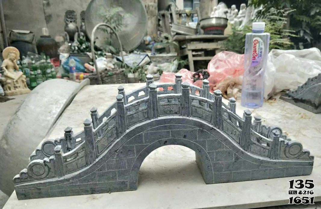 石橋雕塑-花園仿古石雕橋小品景觀雕塑 石橋雕塑-花園仿古石雕橋小品景觀雕塑高清圖片