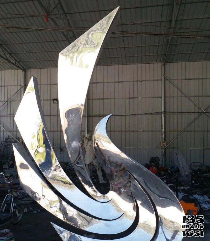 鴿子雕塑-不銹鋼鏡面創意抽象鴿子雕塑 鴿子雕塑-不銹鋼鏡面創意抽象鴿子雕塑高清圖片