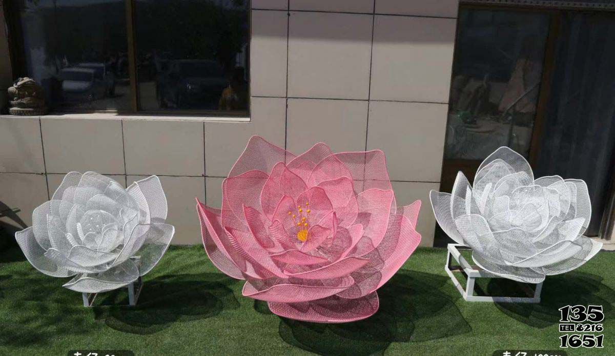 荷花雕塑-廣場公園不銹鋼工藝荷花雕塑 荷花雕塑-廣場公園不銹鋼工藝荷花雕塑高清圖片