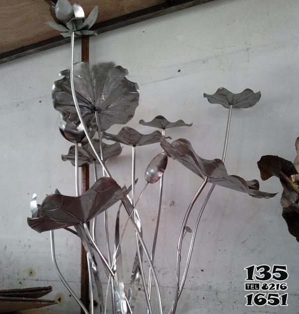 荷葉雕塑-園林不銹鋼景觀荷花荷葉雕塑 荷葉雕塑-園林不銹鋼景觀荷花荷葉雕塑高清圖片