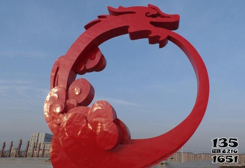 龍雕塑-戶外景區不銹鋼噴漆抽象紅色圓形龍雕塑 龍雕塑-戶外景區不銹鋼噴漆抽象紅色圓形龍雕塑高清圖片