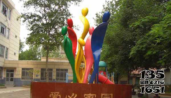 愛心雕塑-小區創意抽象玻璃鋼彩繪愛心雕塑 愛心雕塑-小區創意抽象玻璃鋼彩繪愛心雕塑高清圖片