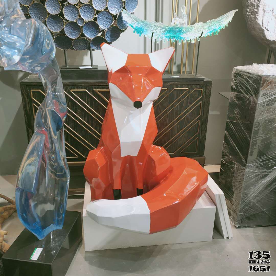 狐貍雕塑-酒店玻璃鋼創(chuàng)意狐貍雕塑 狐貍雕塑-酒店玻璃鋼創(chuàng)意狐貍雕塑高清圖片