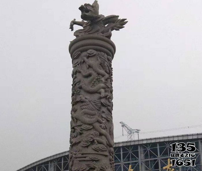 龍柱雕塑-廣場(chǎng)景觀(guān)仿古盤(pán)龍柱石雕 龍柱雕塑-廣場(chǎng)景觀(guān)仿古盤(pán)龍柱石雕高清圖片