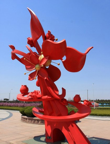 石榴雕塑-不銹鋼抽象石榴花雕塑 石榴雕塑-不銹鋼抽象石榴花雕塑高清圖片