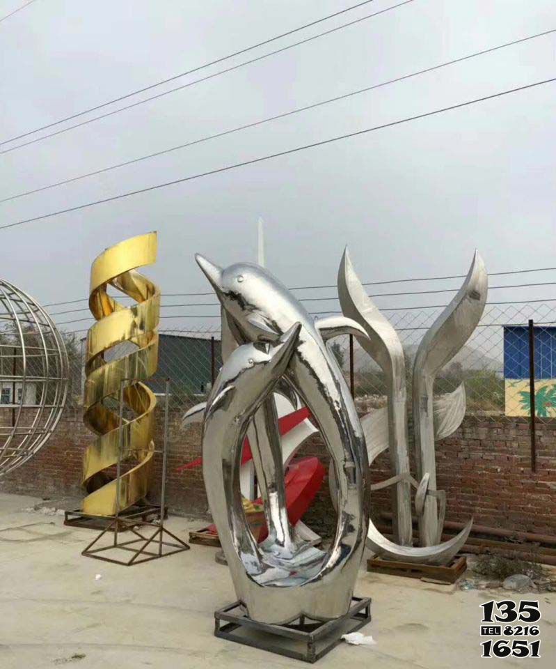 海豚雕塑-園林不銹鋼個(gè)性海豚雕塑 海豚雕塑-園林不銹鋼個(gè)性海豚雕塑高清圖片